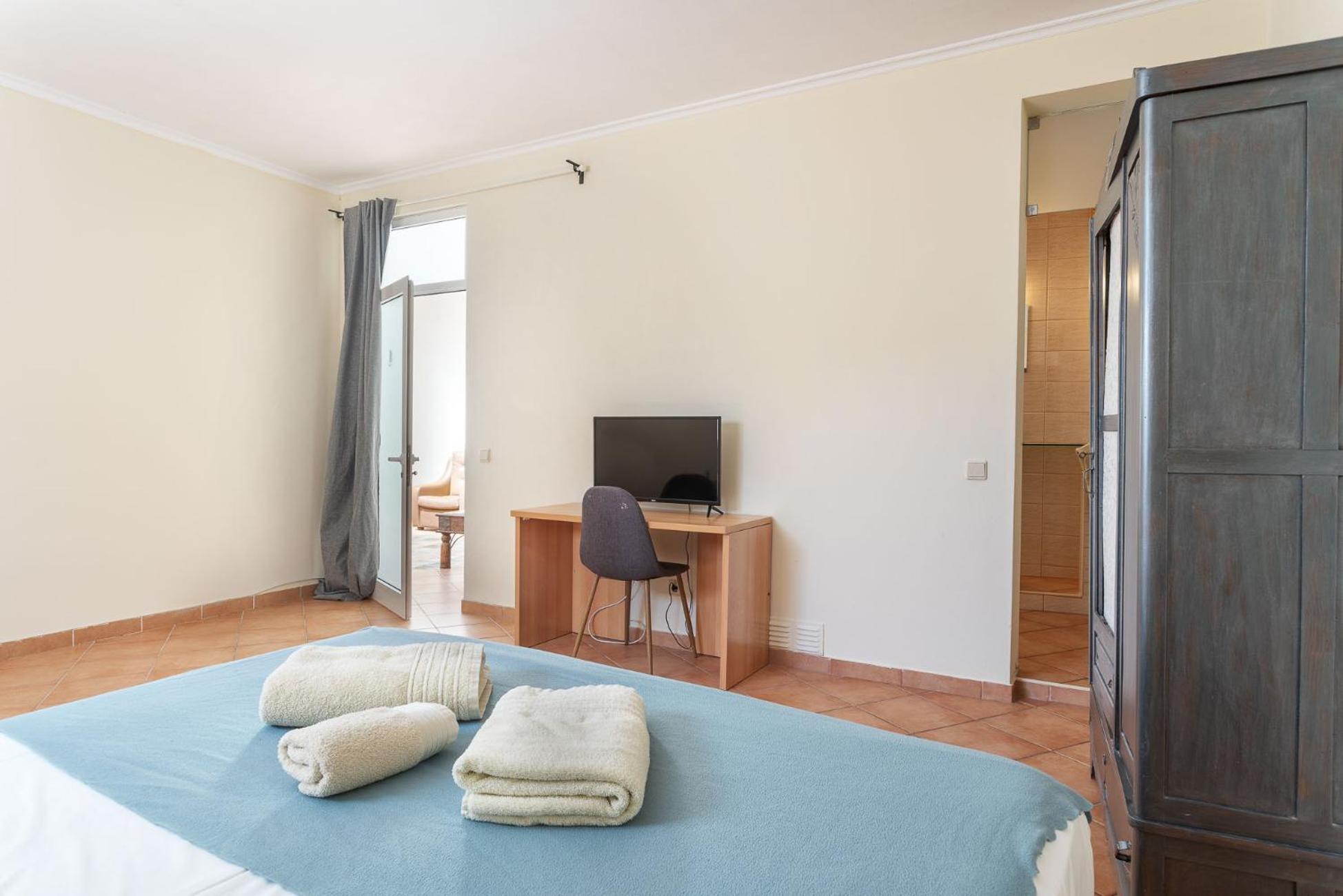 Blife Alicya Private Rooms Фару Экстерьер фото